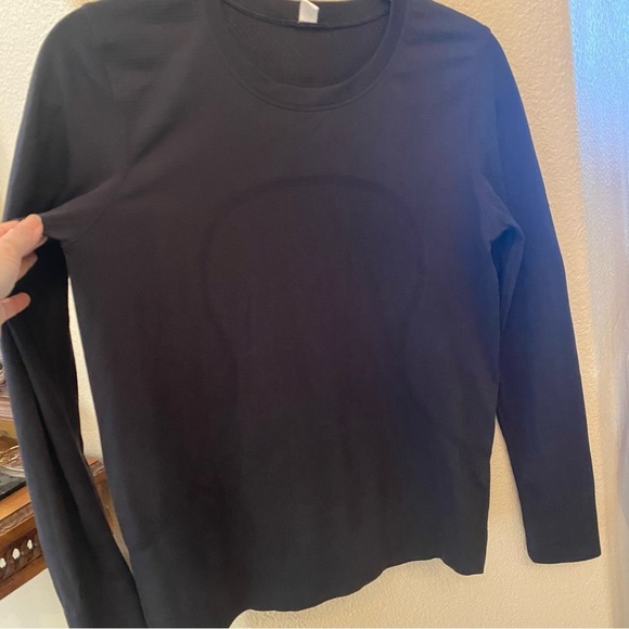 LULULEMON Women Black Swiftly Tech Athletic Long Sleeve Shirt Size 6 - Picture 2 of 5